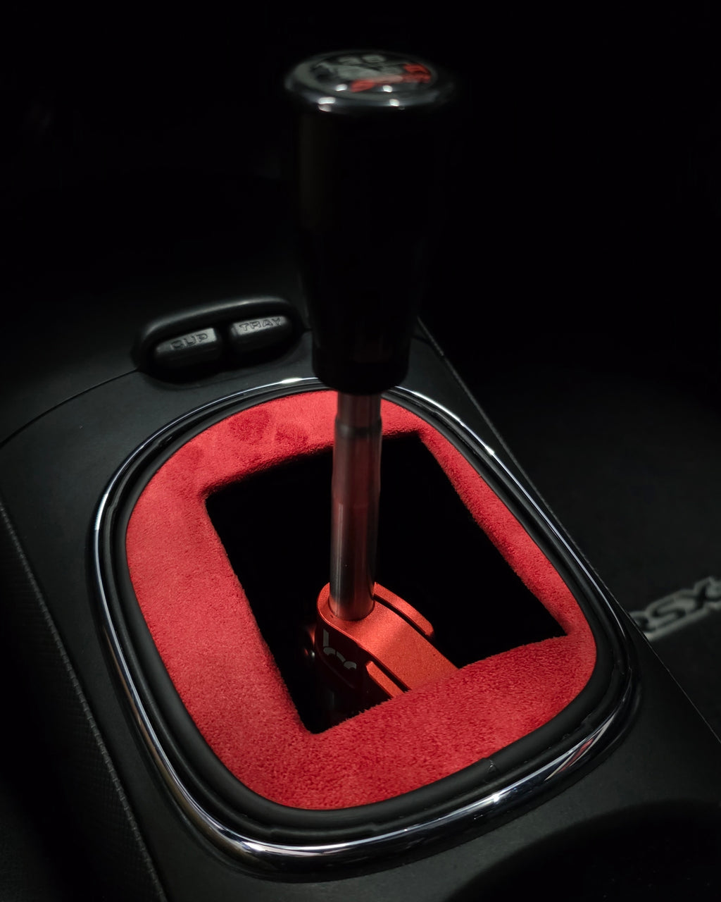 DC5 RSX Shift Boot Delete Cover Plate – Acuity 2 Way & 4-Way Short Shifter Red Suede Edition